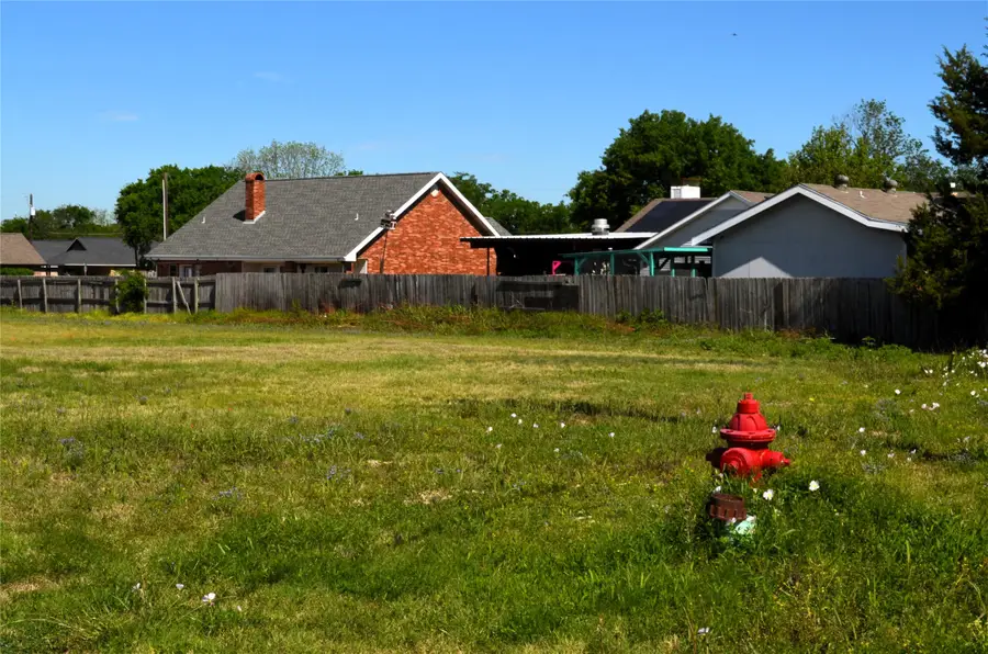 306 Preston Road, Mabank, TX 75147 - #2