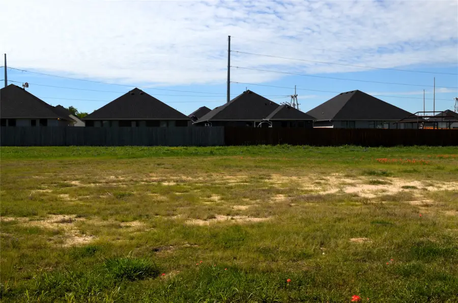 311 Preston Road, Mabank, TX 75147 - #2