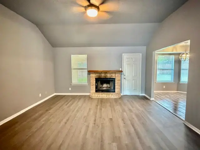 7 S Bobcat Court, Belton, TX 76513 - #3