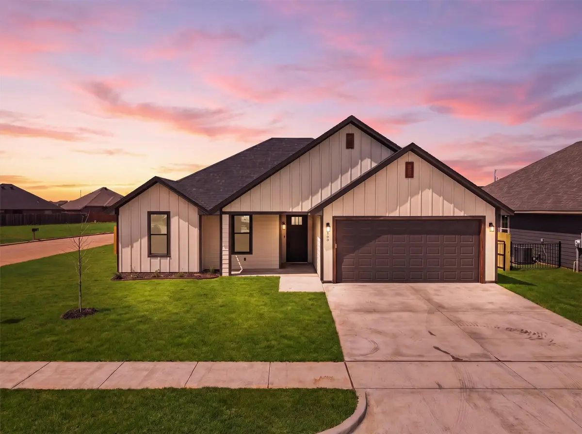 948 Huckleberry Lane, Tolar, TX 76476 - #1