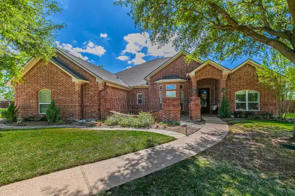 112 Star Ridge Circle, Waco, TX 76657