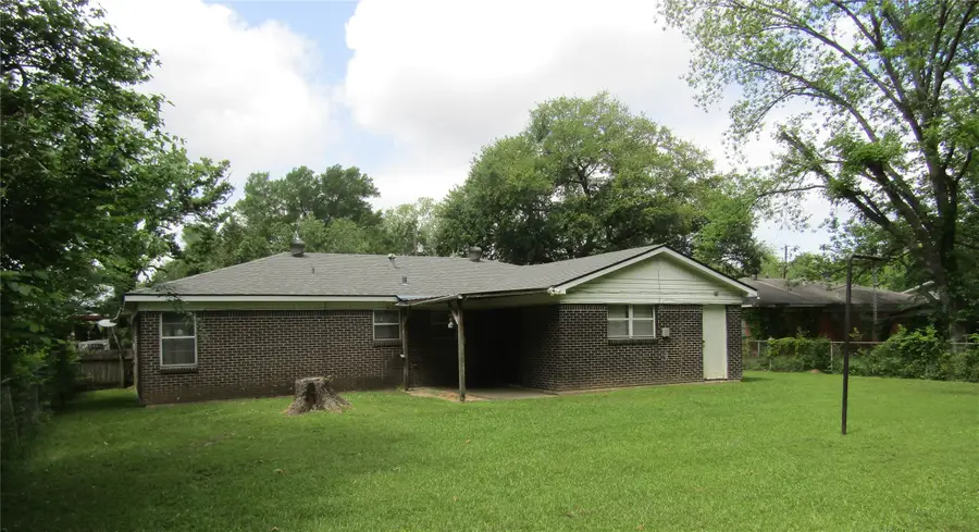 6719 Burke Street, Shreveport, LA 71108 - #2