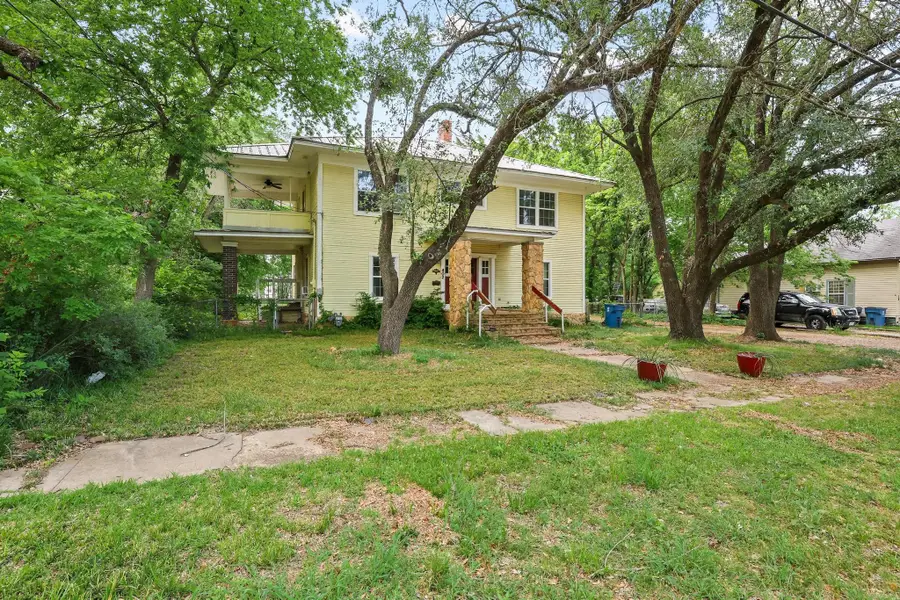 402 W Main Street, Ladonia, TX 75449 - #2