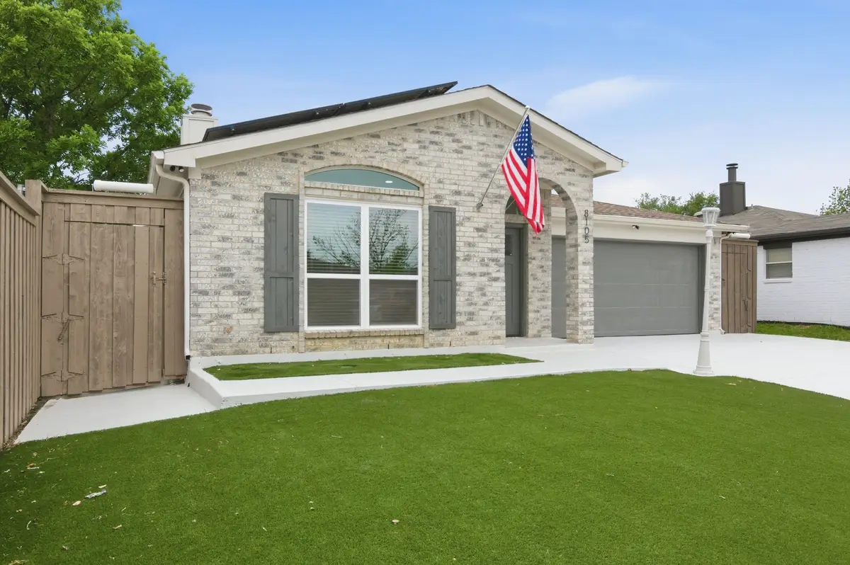 8105 Spruce Valley Drive, Fort Worth, TX 76137 - #1