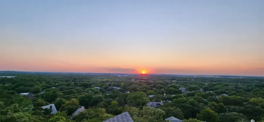 900 Crowley Road, Arlington, TX 76012 - #3