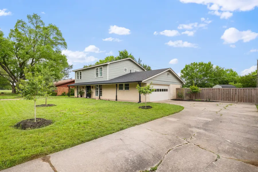 1406 Greenbrier Drive, Sherman, TX 75092 - #2