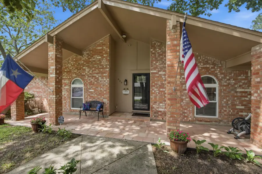 629 Cimarron Trail, Southlake, TX 76092 - #2