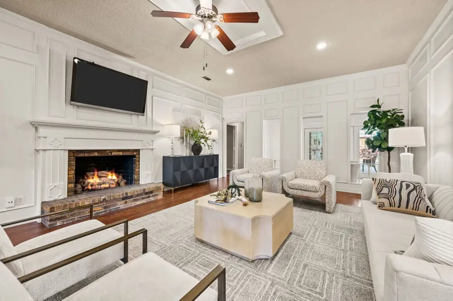 9731 Amberley Drive, Dallas, TX 75243 - #2