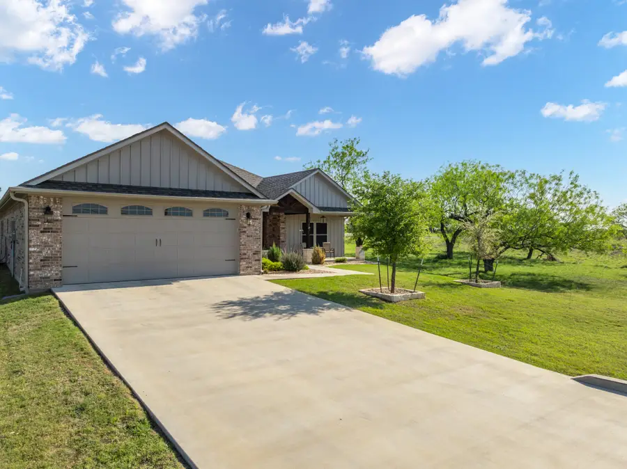 19126 White Bluff Drive, Whitney, TX 76692 - #2