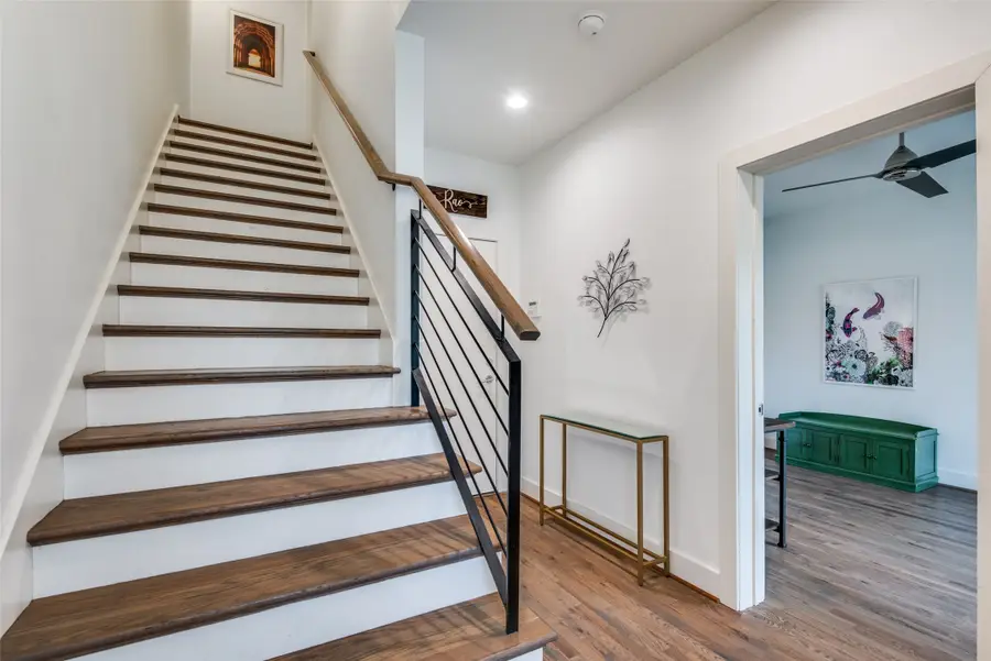 4010 Lemmon Tree Place, Dallas, TX 75219 - #3