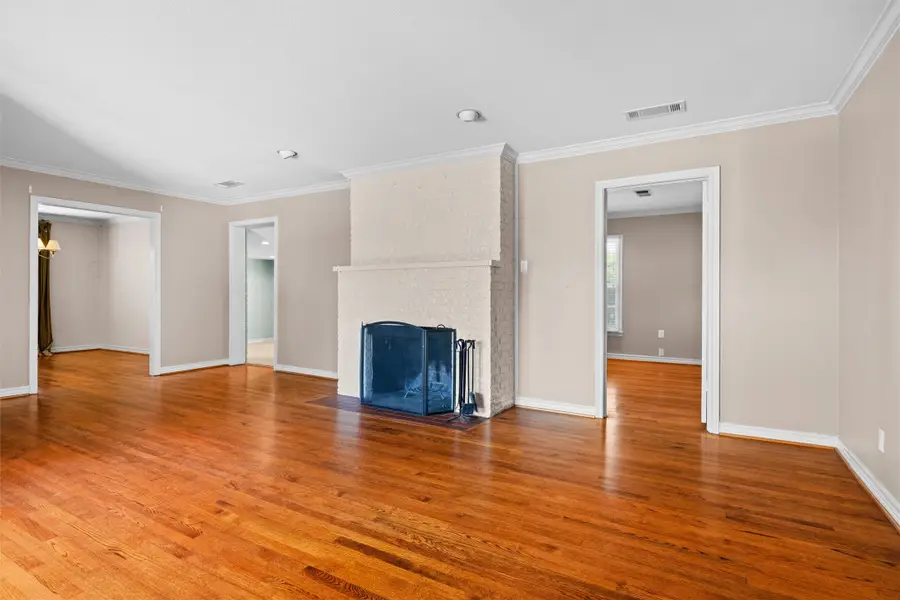 3744 Somerset Lane, Fort Worth, TX 76109 - #3