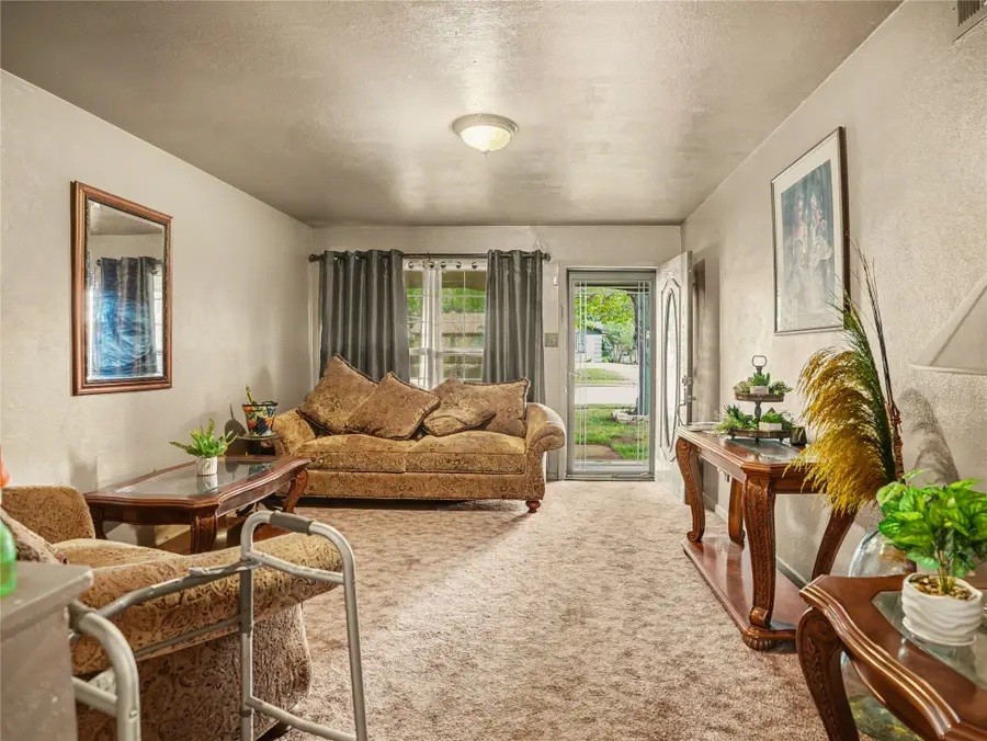 7207 Greenspan Avenue, Dallas, TX 75232 - #2