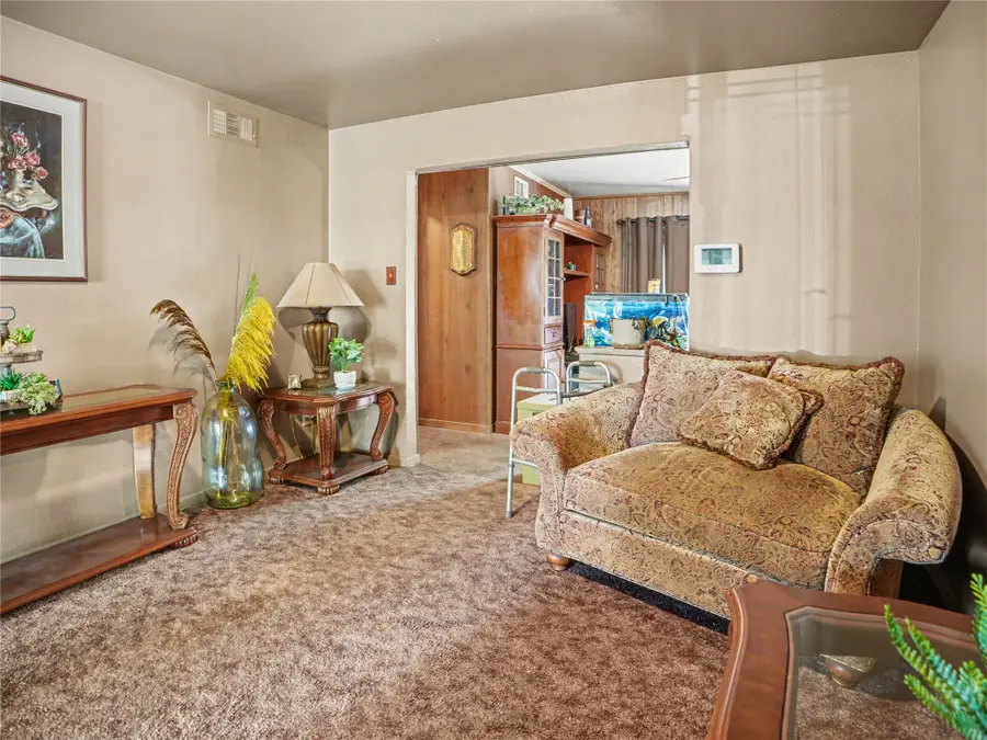 7207 Greenspan Avenue, Dallas, TX 75232 - #3