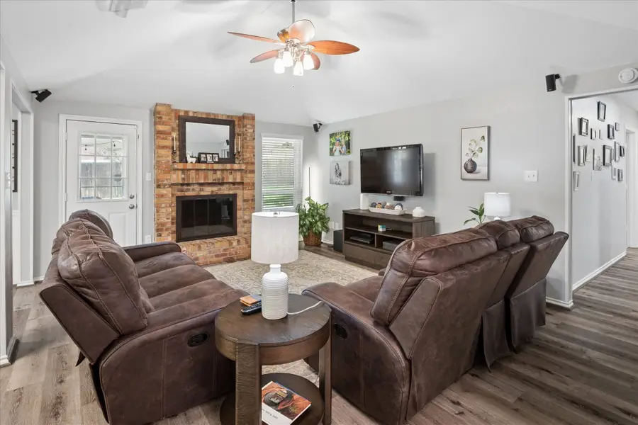 2406 S Forest Hls, Corinth, TX 76210 - #3