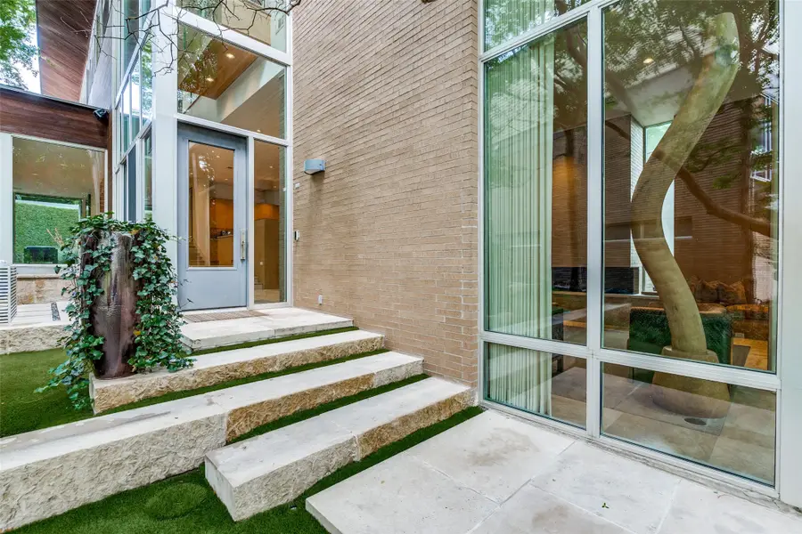 2207 Kessler Woods Court, Dallas, TX 75208 - #3