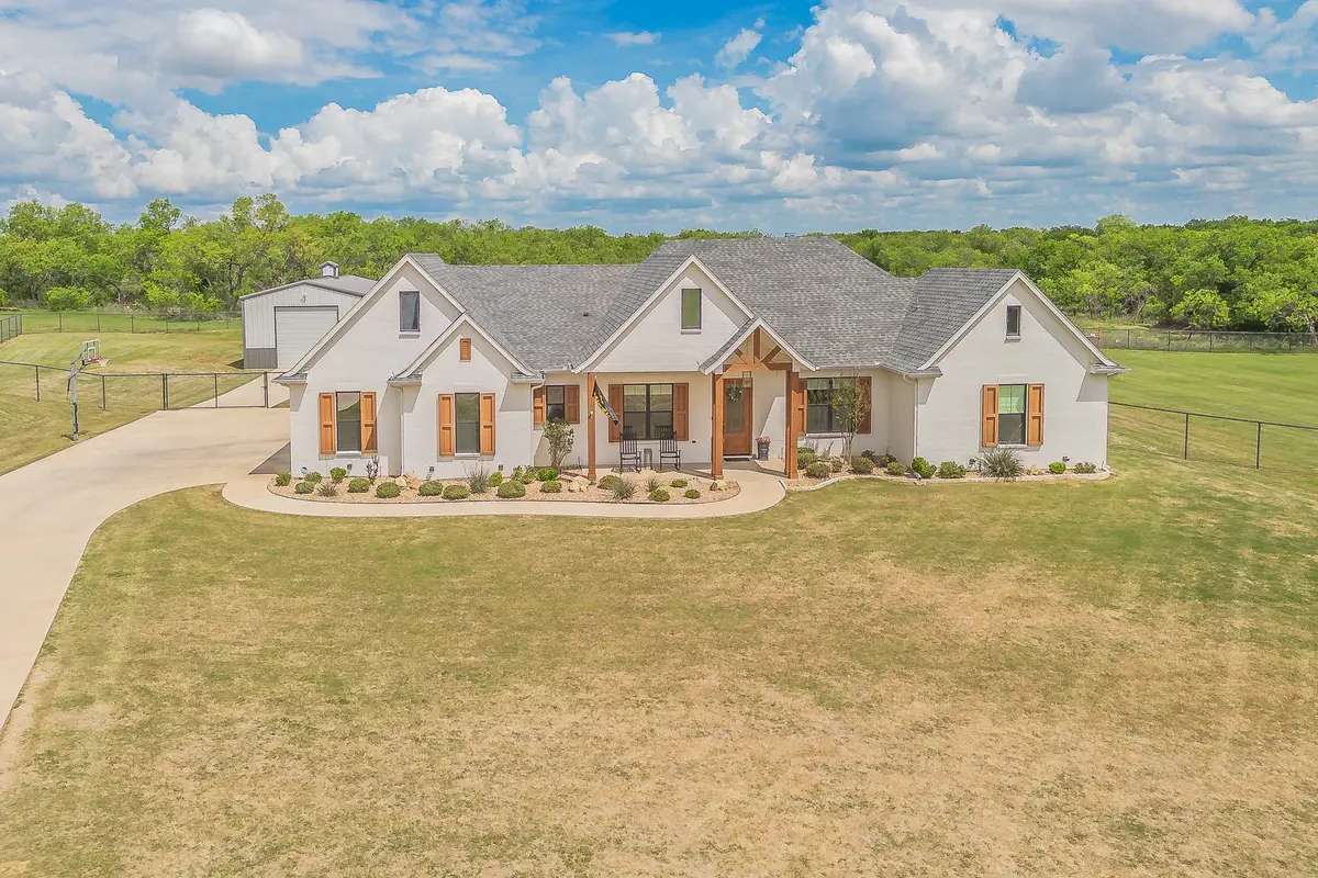 105 Hondo Circle, Millsap, TX 76066 - #1