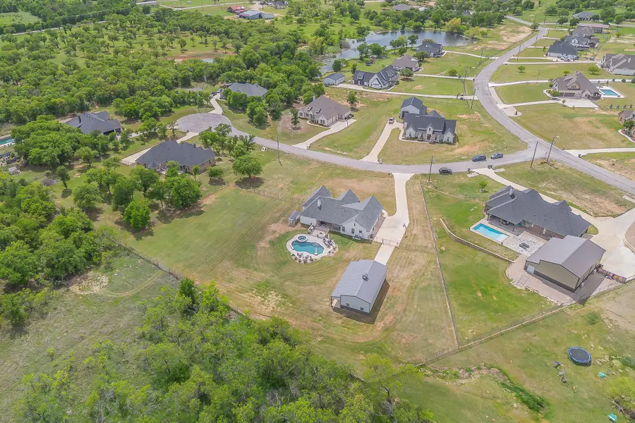 105 Hondo Circle, Millsap, TX 76066 - #2