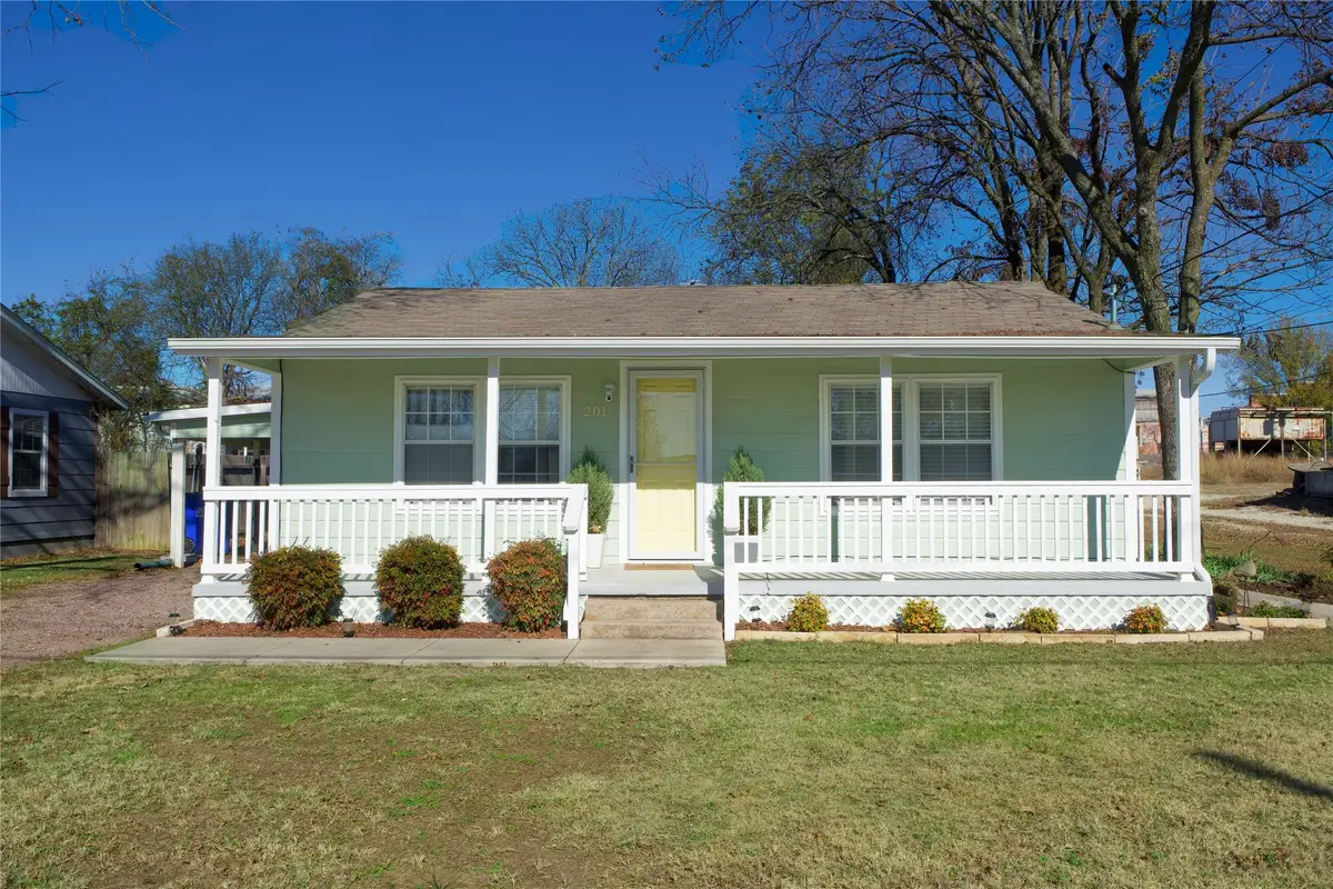 201 Water Street, Whitesboro, TX 76273 - #1