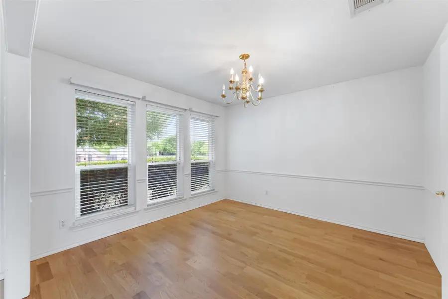 830 S Clinton Lane, Midlothian, TX 76065 - #3