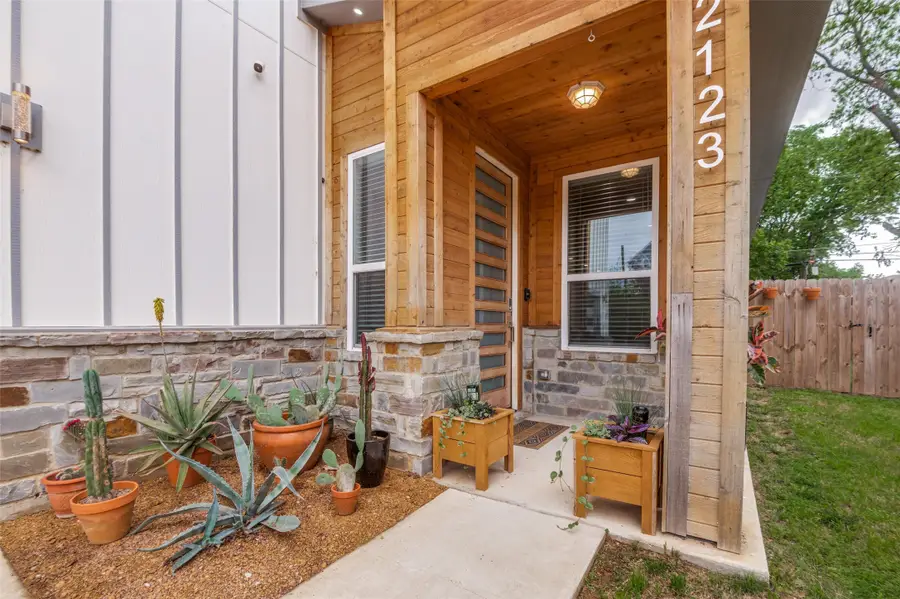 2123 Ramsey Avenue, Dallas, TX 75216 - #2