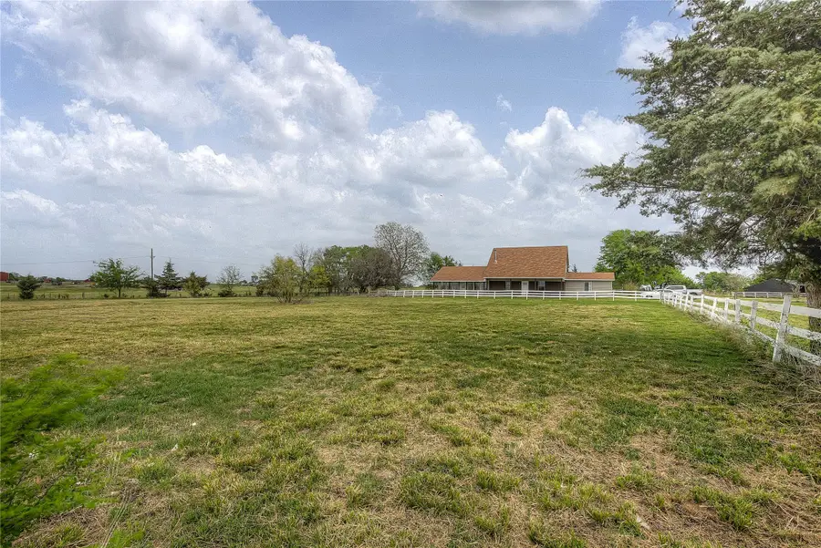 3210 Fm 1563, Wolfe City, TX 75496 - #2