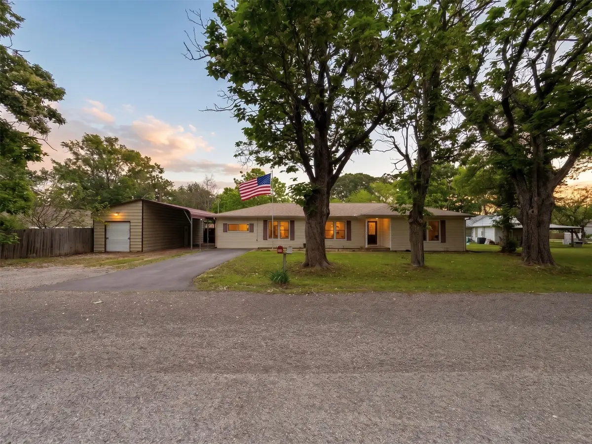 604 E Side Drive, Quitman, TX 75783 - #1