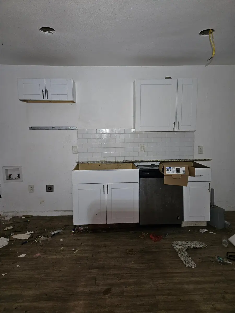 4304 Ramey Avenue, Fort Worth, TX 76105 - #2