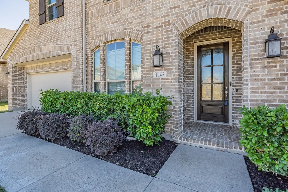 11329 Bull Head Lane, Justin Roanoke, TX 76262 - #1
