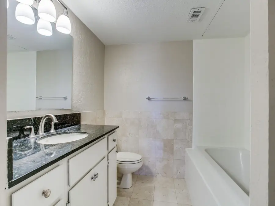 4102 Buena Vista Street #10, Dallas, TX 75204 - #2