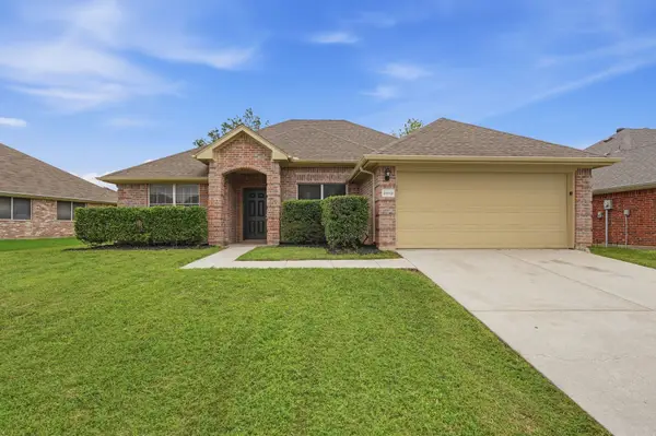 2910 Chisholm Trail, Corinth, TX 76210