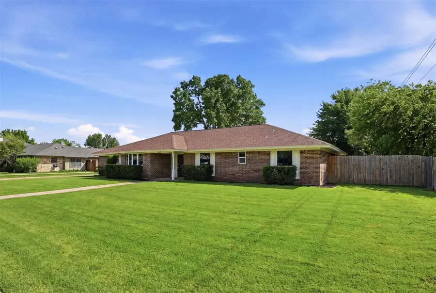 1006 Trophy Club Drive, Trophy Club, TX 76262 - #2