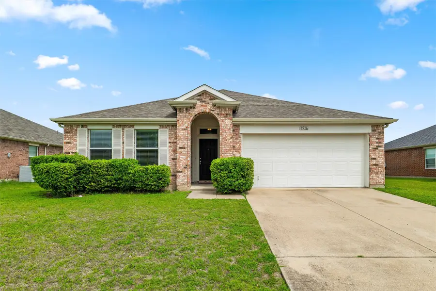 1516 Shady Shores Drive, Glenn Heights, TX 75154 - #2