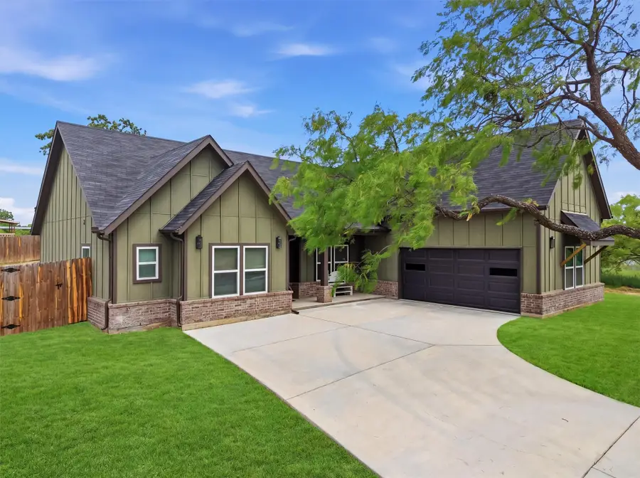 117 Cactus Canyon Drive, Bridgeport, TX 76426 - #2