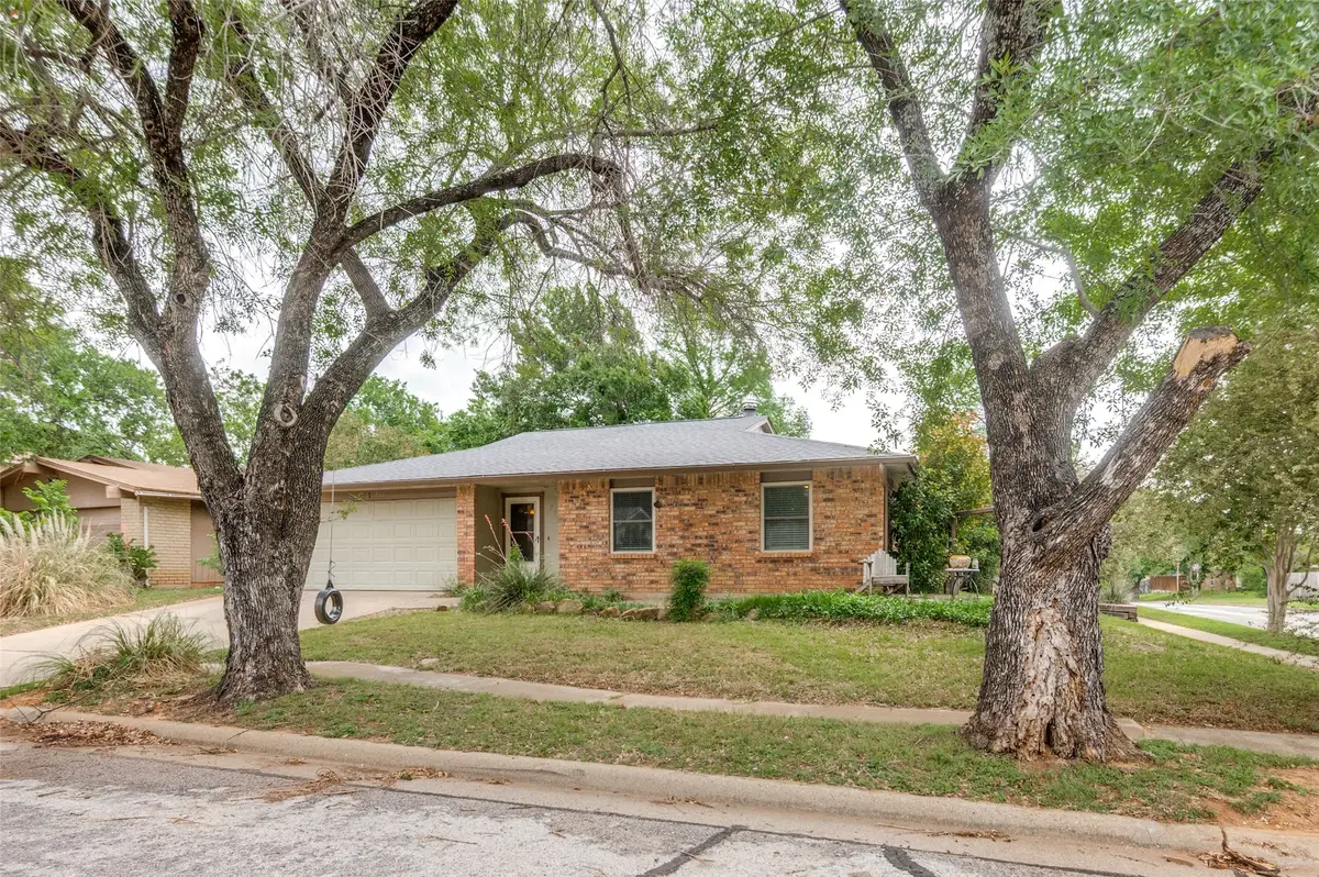 2511 Ridgemoor Court, Arlington, TX 76016 - #1