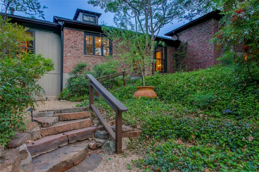 1450 Junior Drive, Dallas, TX 75208 - #3