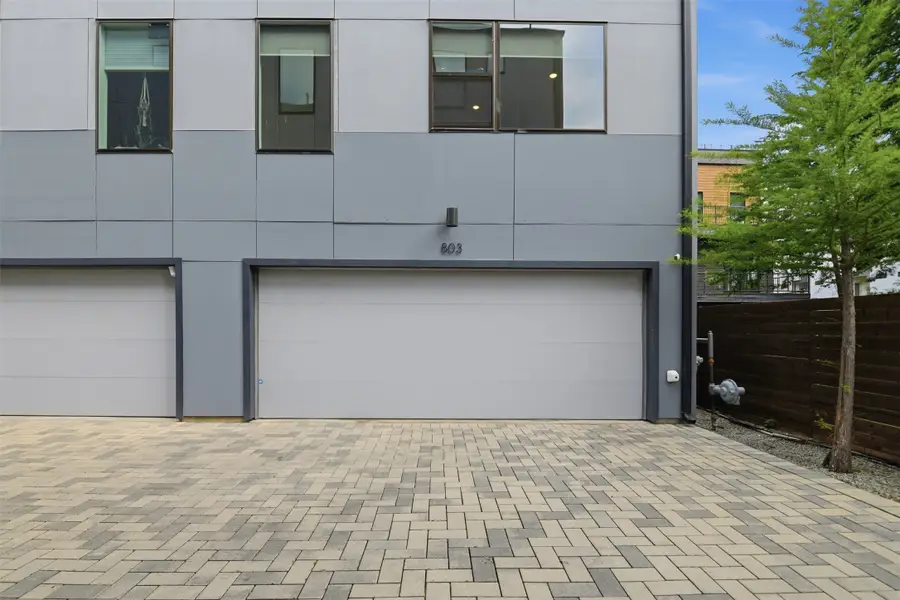 427 W 10th Street #803, Dallas, TX 75208 - #2