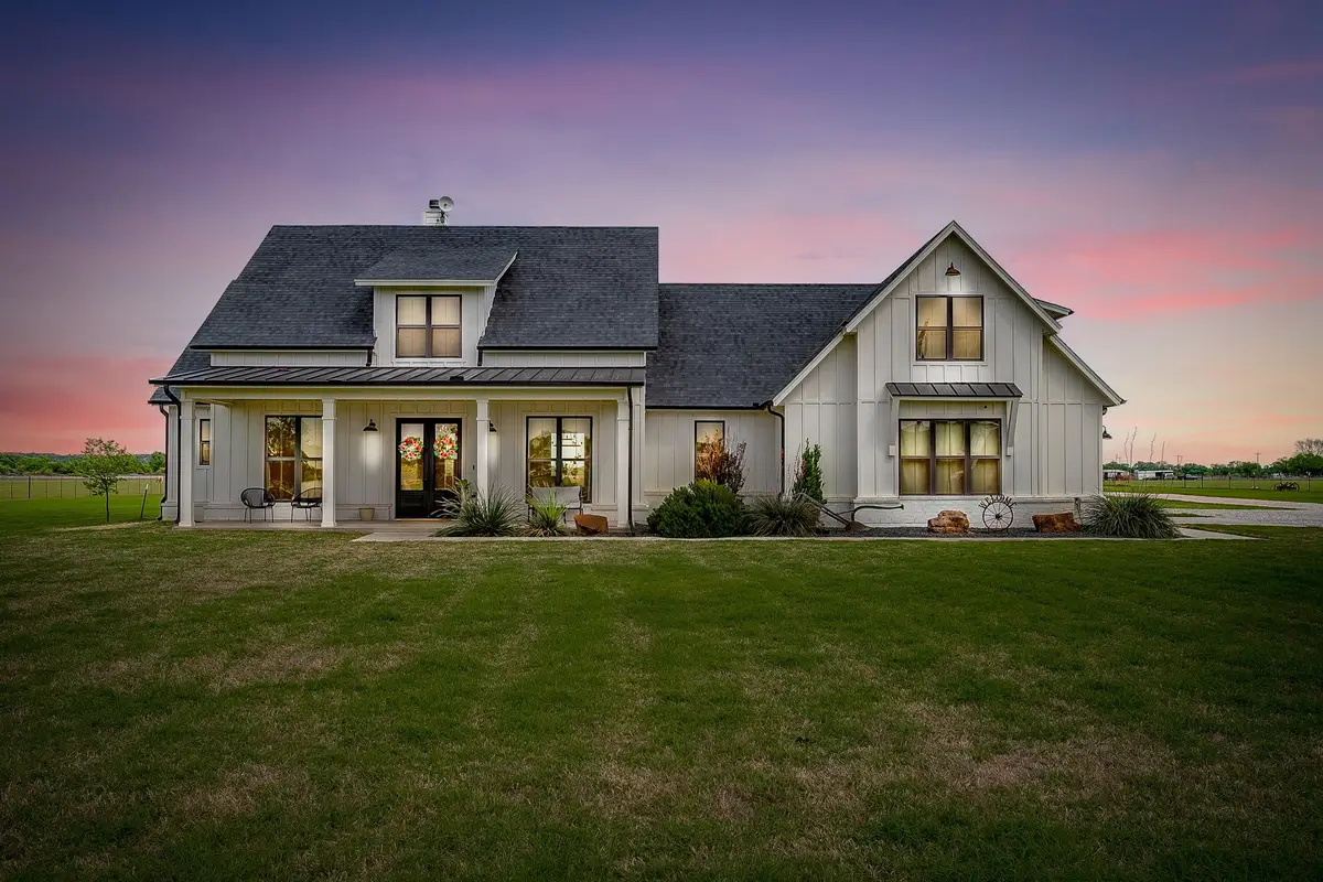 5520 Big Valley Circle, Lipan, TX 76462 - #1