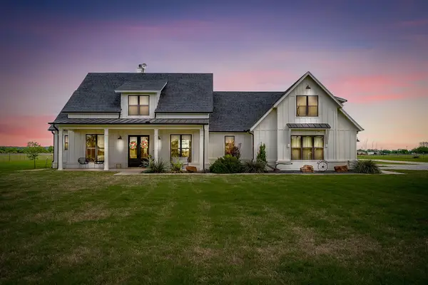 5520 Big Valley Circle, Lipan, TX 76462