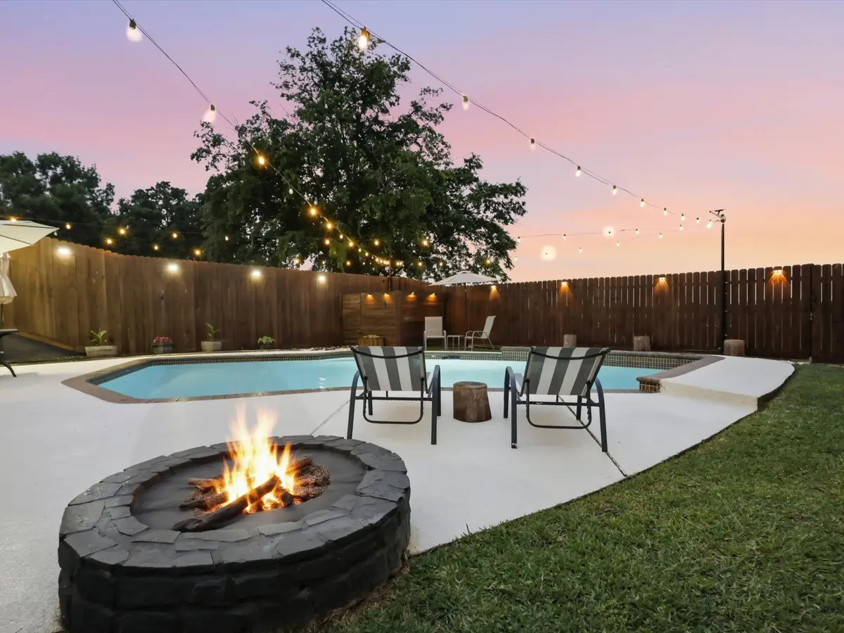 3109 Emerald Street, Bedford, TX 76021 - #1