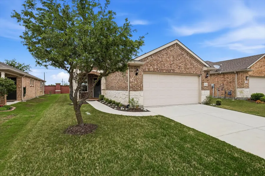 1836 Marsh Point Drive, Frisco, TX 75036 - #2