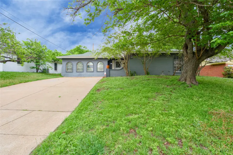 216 Rolling Hills Drive, Aledo, TX 76008 - #2