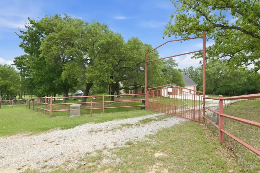 1012 Vista Hills Drive, Reno, TX 76082 - #3