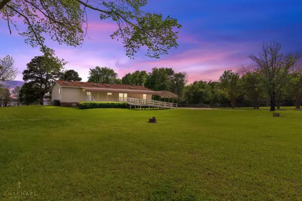 9747 Mathieu Street, Oil City, LA 71061