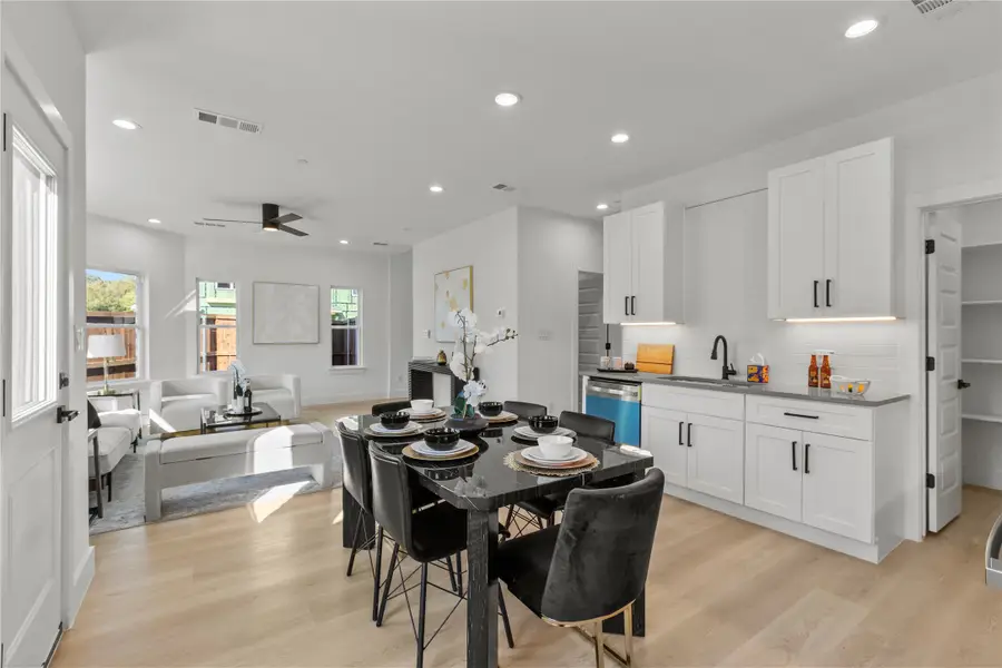 126 Homes Drive, Grand Prairie, TX 75050 - #3