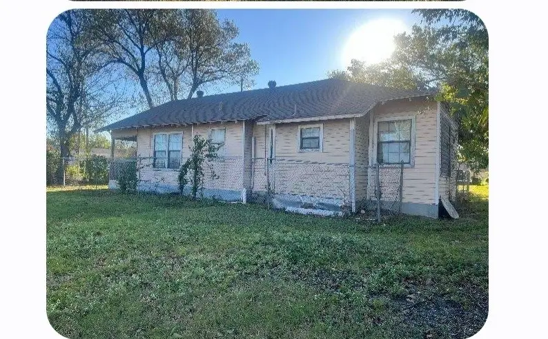 403 E Broad Street, Forney, TX 75126 - #3