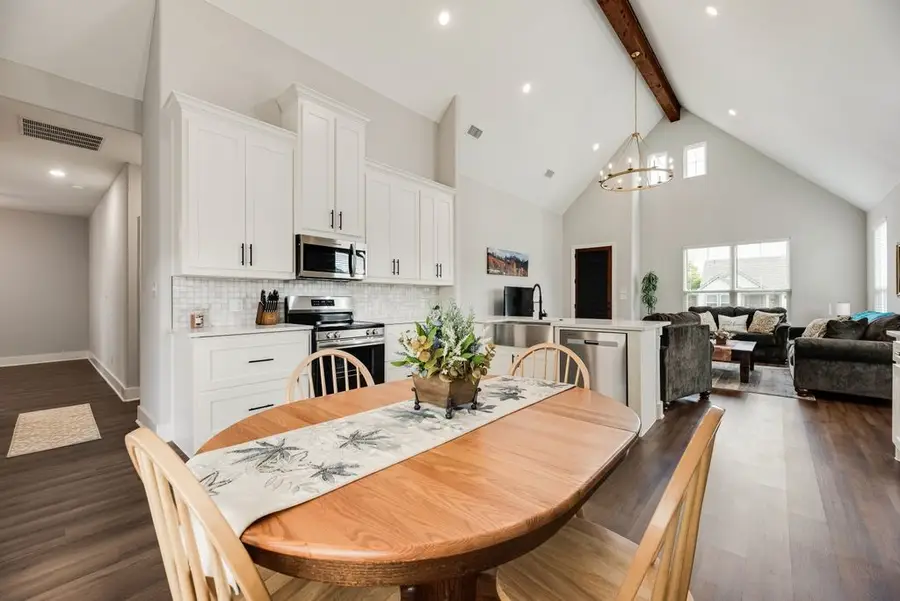 109 Vaughn Meadows Drive, Tom Bean, TX 75491 - #3