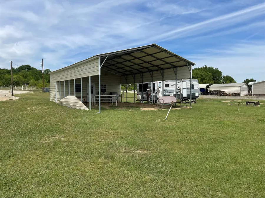 264 Meadow Pond Court, Runaway Bay, TX 76426 - #3