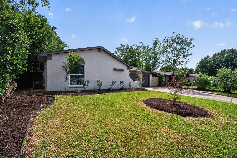 3832 Brambleton Place, Forest Hill, TX 76119 - #2