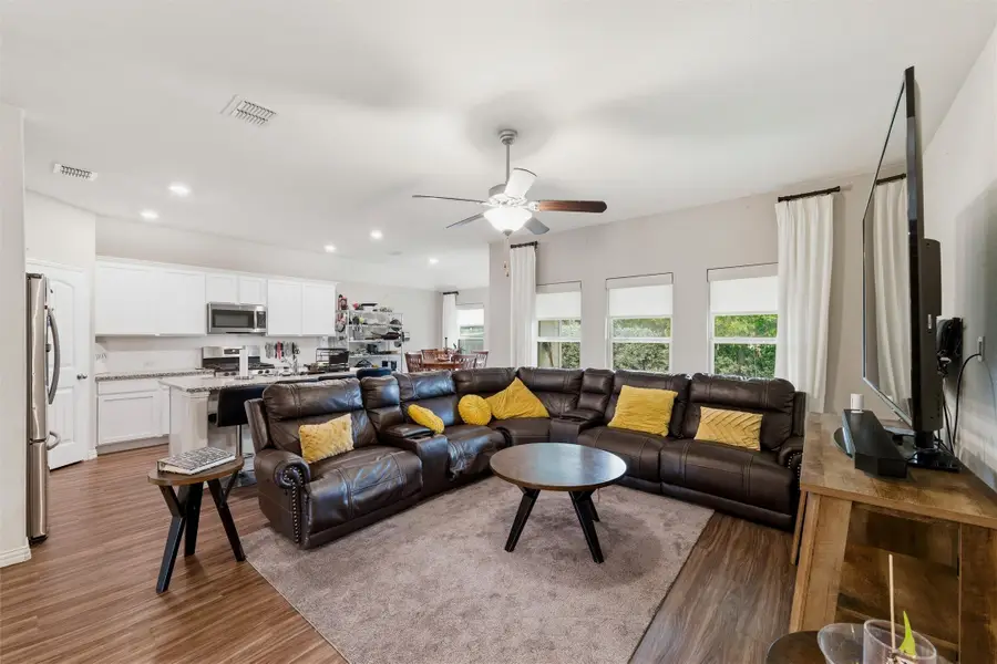 9201 Acre Meadows Lane, Arlington, TX 76002 - #3