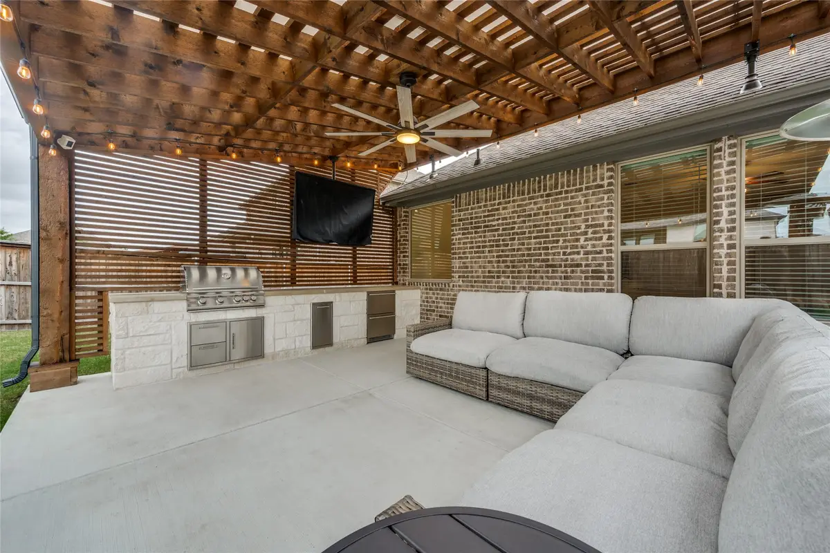 5405 High Pointe Drive, Haltom City, TX 76137 - #1